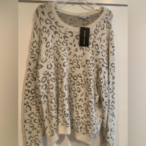 Black Rivet Metallic Leopard Sweater XL Cream and Grey
